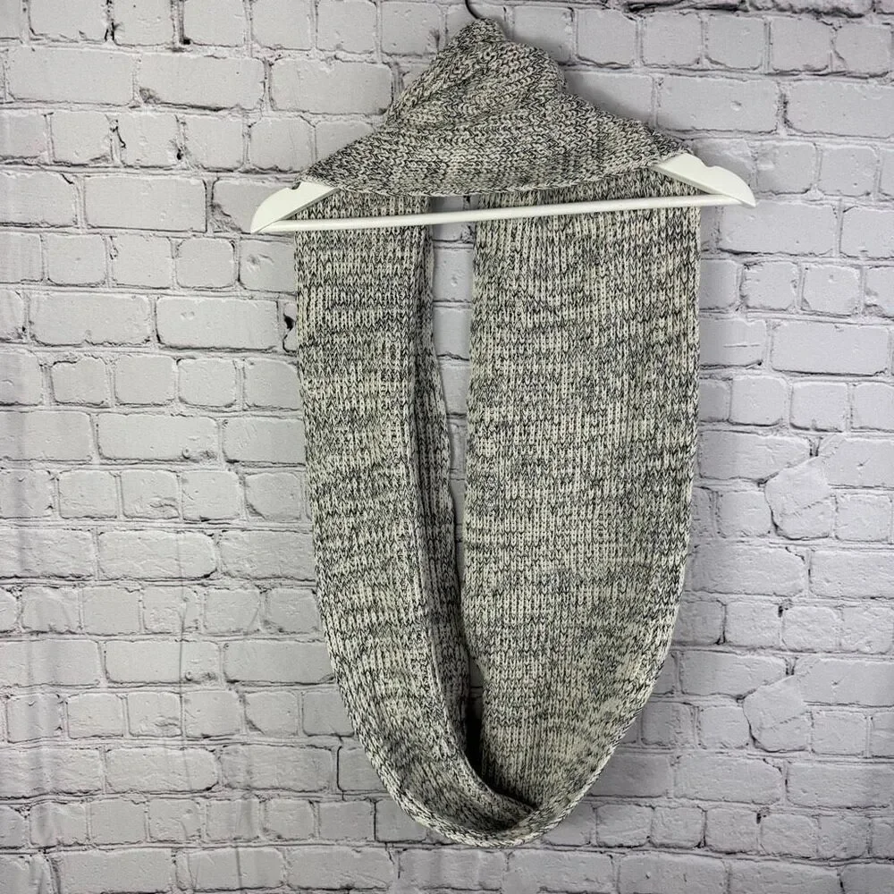 Love Your Melon Knit Infinity Scarf Navy Gray
